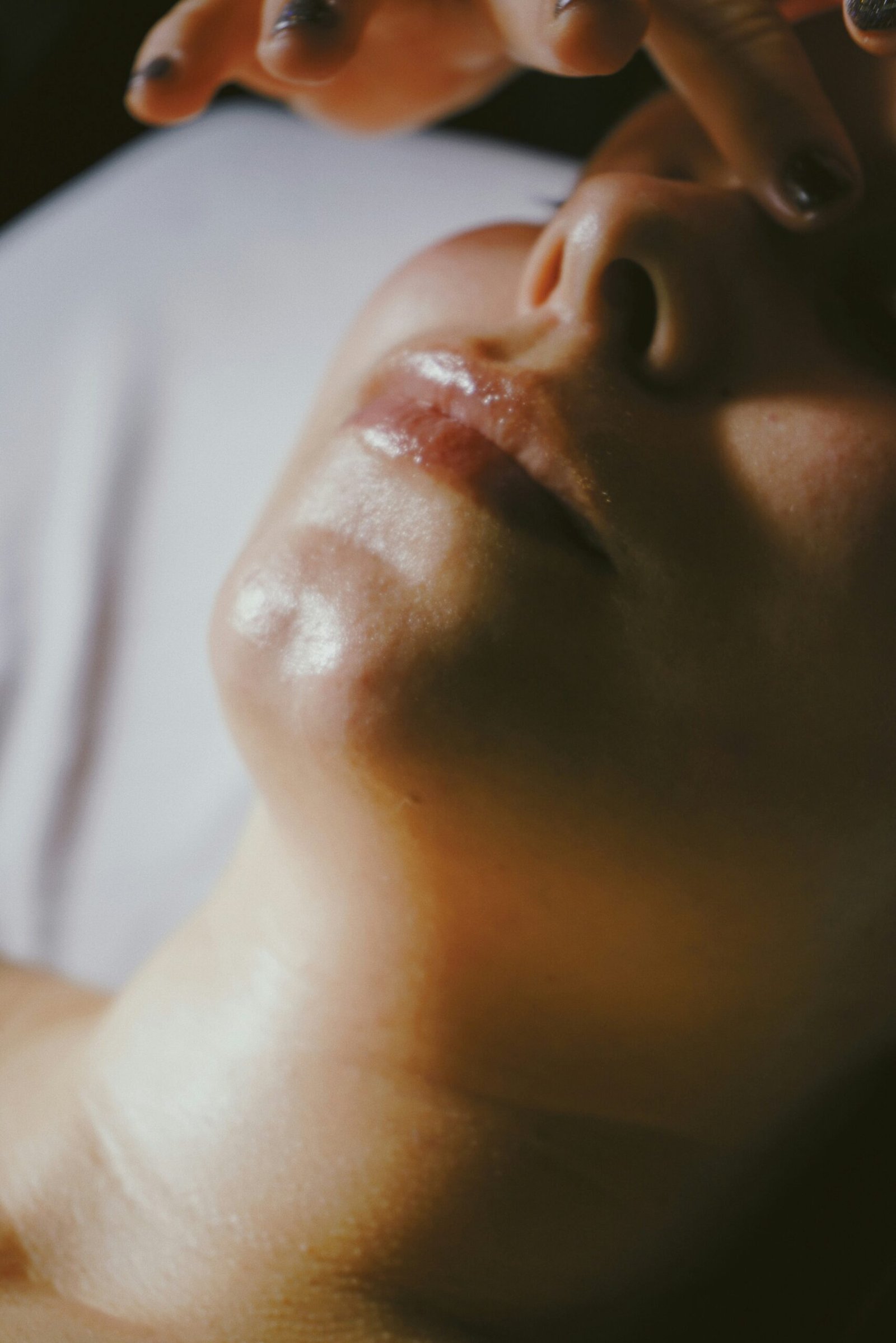 Dead skin buildup related dullness in Delhi