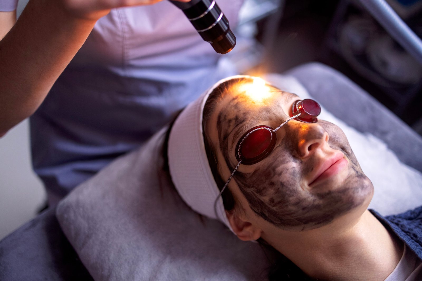 Pigmentation treatment by Dr. Vijay Soyal, dermatologist in Delhi