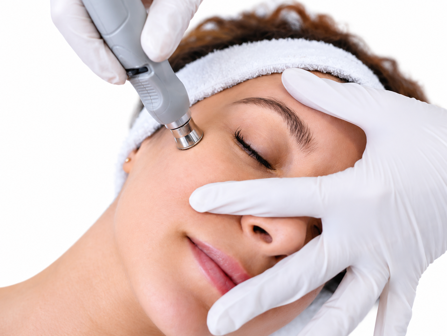 Facial laser hair removal sessions and treatment planning in Delhi at Skinfollix